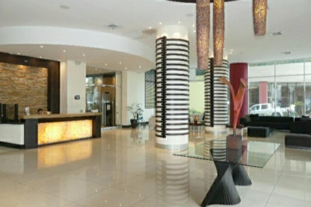 Suite 211 كويتو المظهر الخارجي الصورة